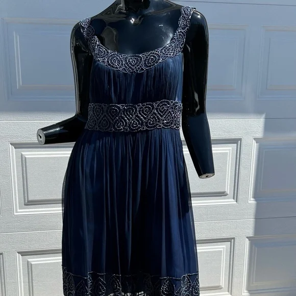 Adrianna Papell | Dresses | Adrianna Papell Knee Length Dress | Poshmark